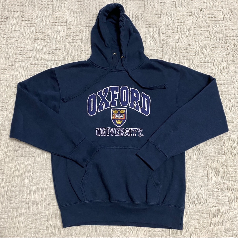 Oxford Navy Pullover Hoodie with University Crest